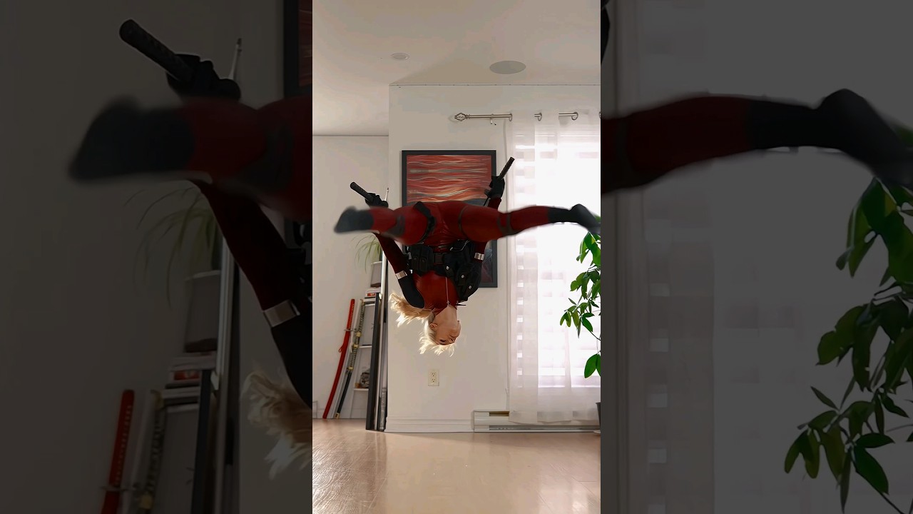 No choice but to try an aerial and kick up in my Deadpool-inspired outfit!⚔️
