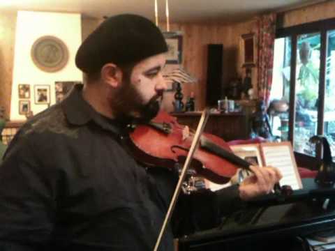 Joseph Tawadros, informally playing some arabic st...