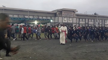 Memperingati hari pangan sedunia, Uskup Timika goyang "seka" bersama Umat