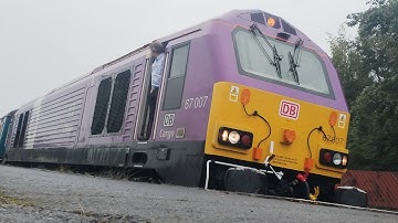 DB Class 67 departs Llandudno Junction with an amazing three tone 30/09/23