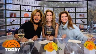 KLG And Hoda Play Celebrity Swipe With Shania Twain | TODAY