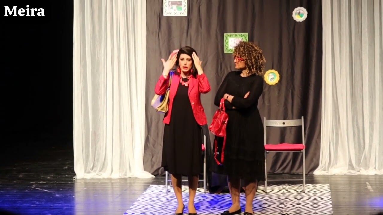 כשאמא חילונית והבת נהייתה דוסית😅 