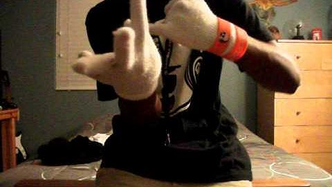 gloving tutorial by TEAM[E]LITE FLOE