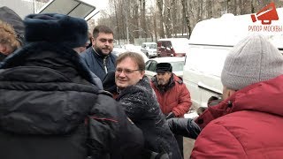 Управа Ломоносовского района против жителей Кравченко 16