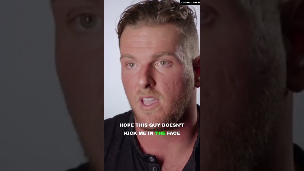 Pat McAfee vs. Antonio Brown Story😂 