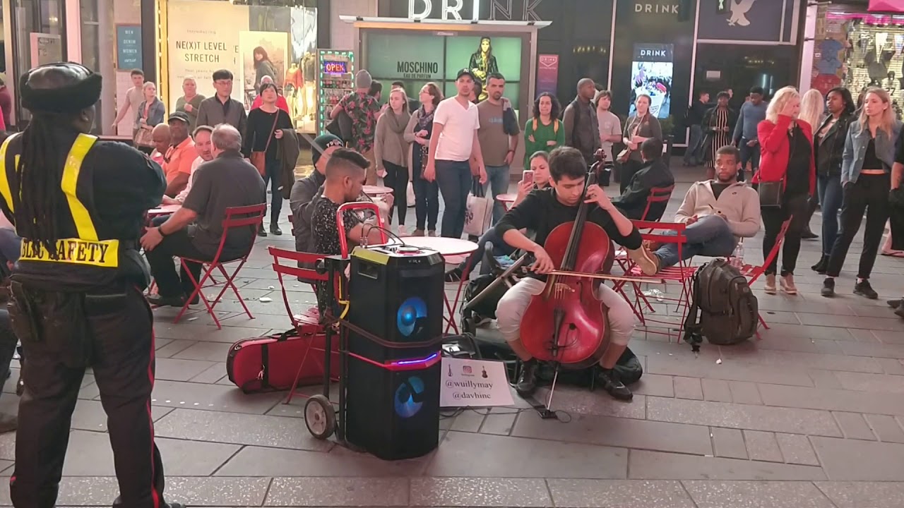 Street performance - Wuilly May & Davhinc