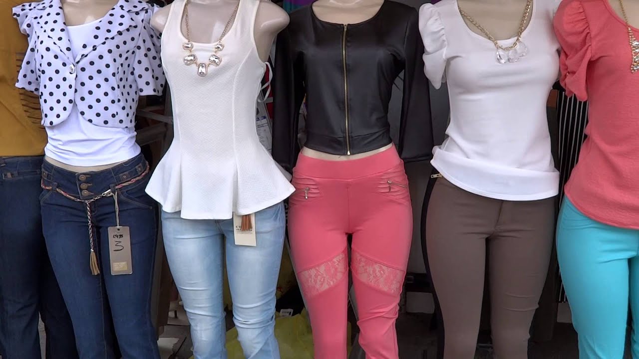 MUCHA ROPA EN SWAP MEET SIGLO XXI EN TIJUANA. - YouTube