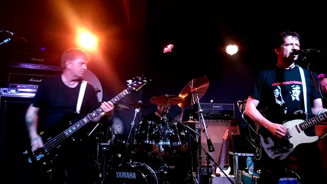 Stranglers Peaches performed by straighten out YouTube