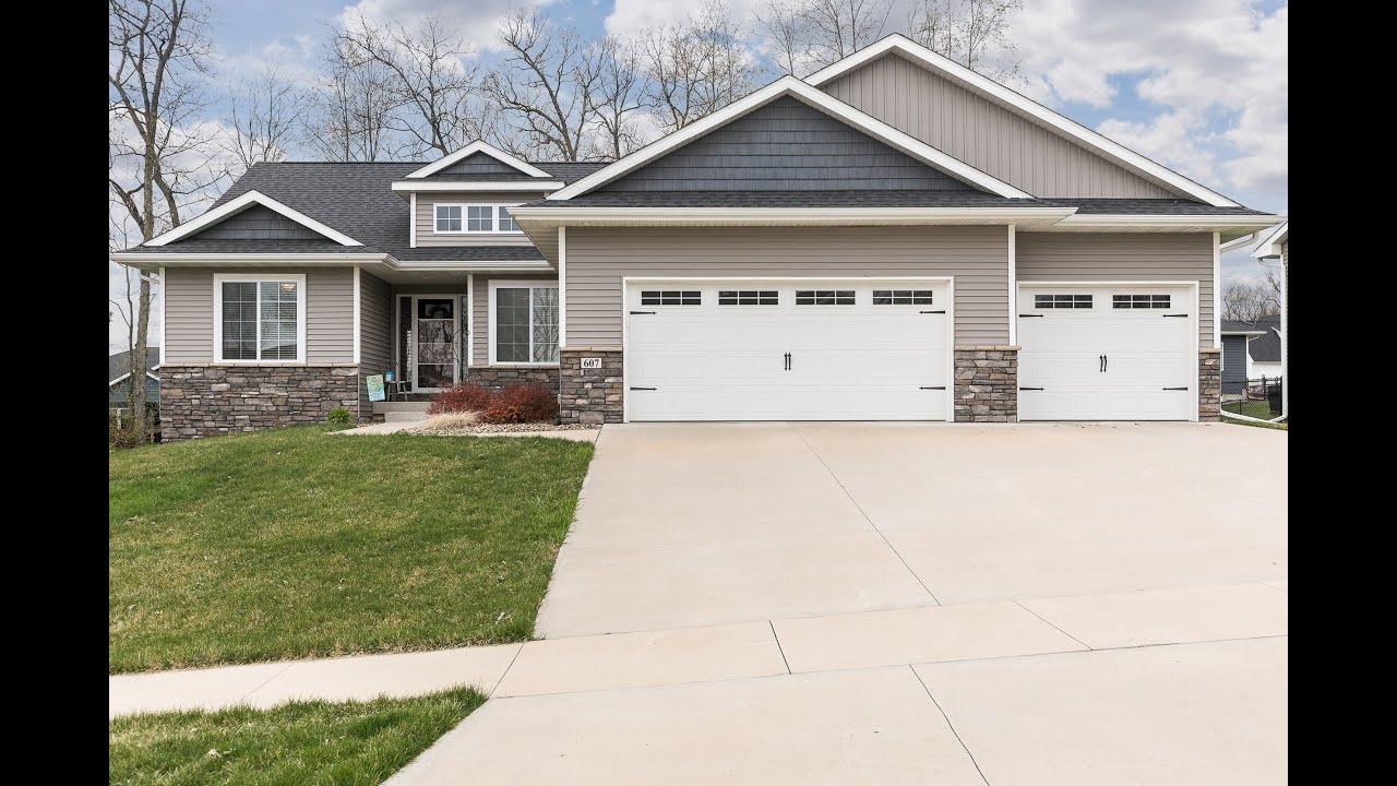 Home for Sale 607 Greyson Ln, Tiffin, Iowa