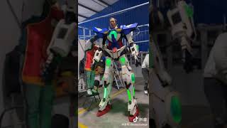 The 2.6M Tall Gundam Exia Cosplay Suit Up!