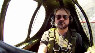 Four Point roll in a P-51 Mustang!