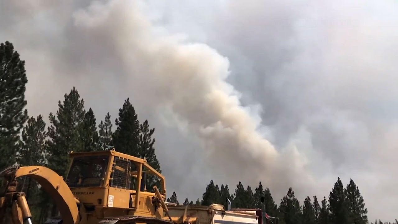 Western wildfires Crews make progress on huge Oregon blaze
