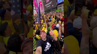Brasil dominando a Times Square! #timessquare #worldcup #brasil #usa #newyork