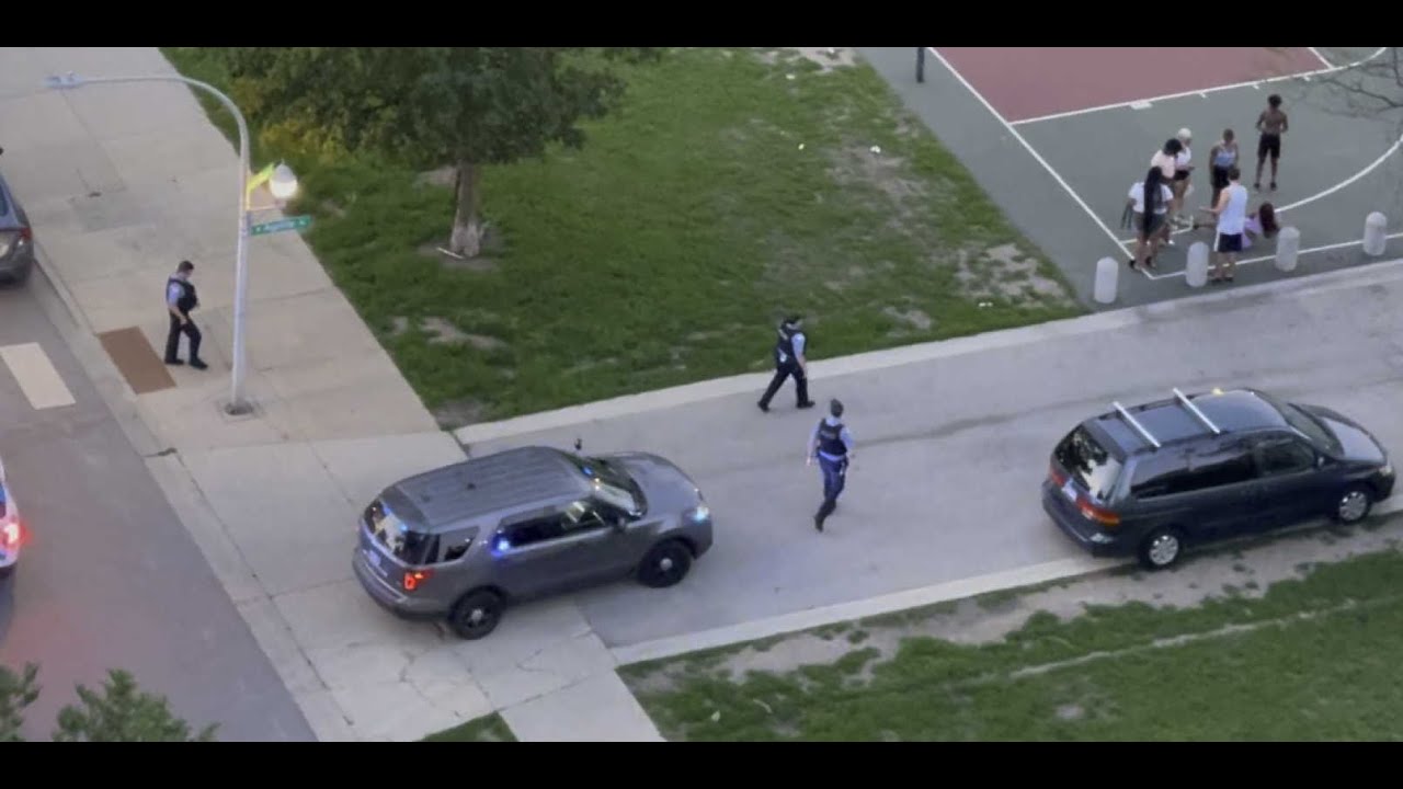 Uptown Chicago shooting First responders arriving July 5. 2021 YouTube
