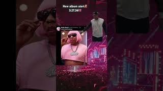 Jay Z helping Nicki album promo!! #nickiminaj #jayz #beyonce #barbz