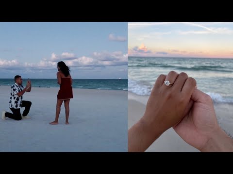 We’re engaged!!!💍