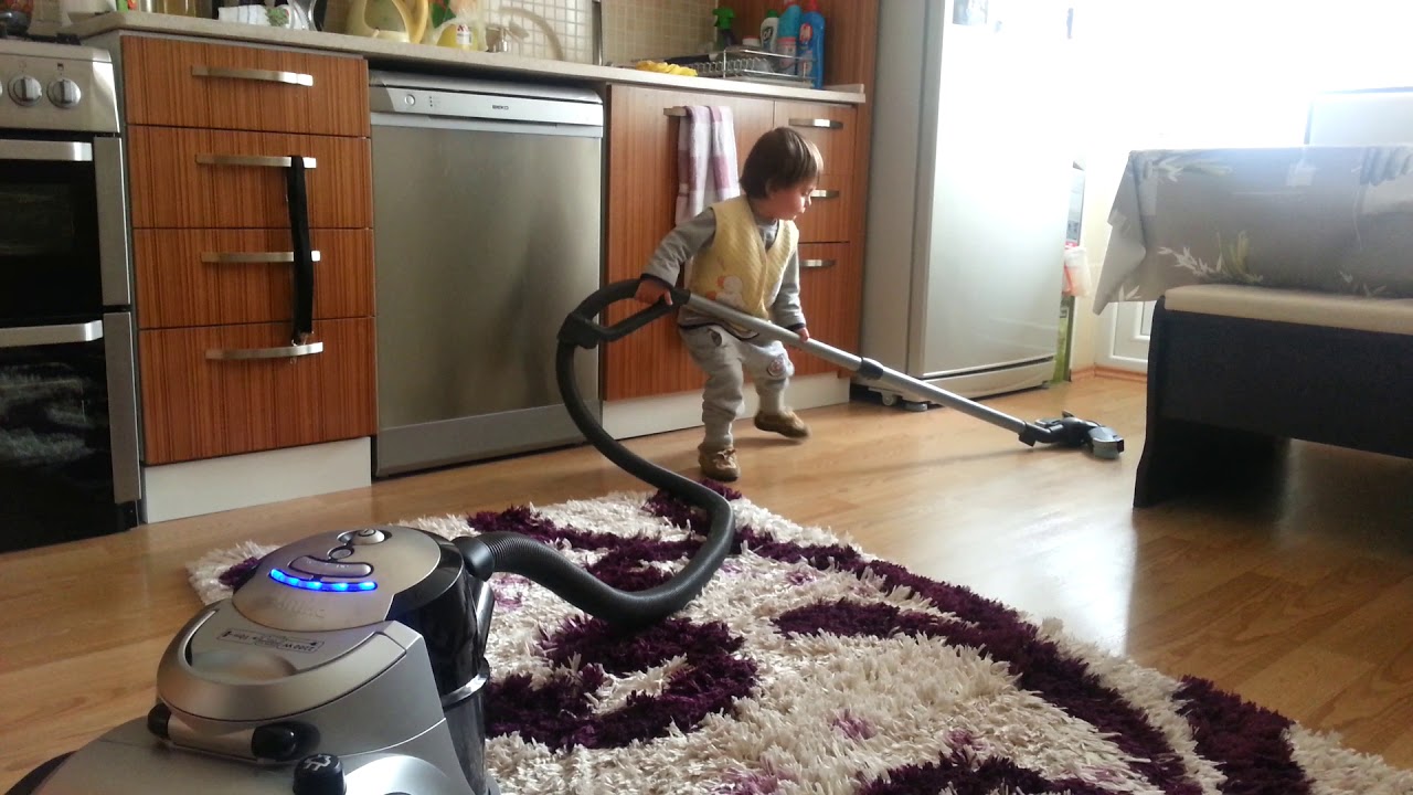 Yeni Nesil Süpürge ile Ev süpürmek çok kolay - YouTube