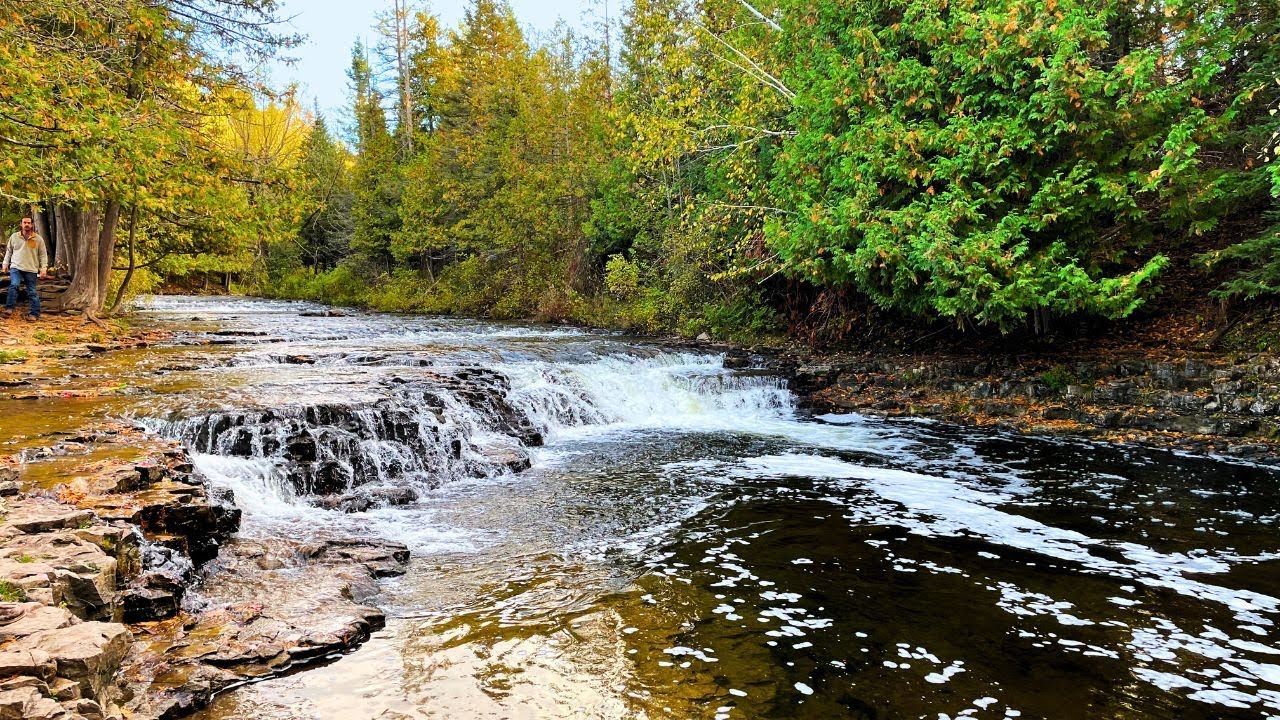 Autumn color tour: 🍁Exploring the Ocqueoc Falls in Michigan’s lower Peninsula!