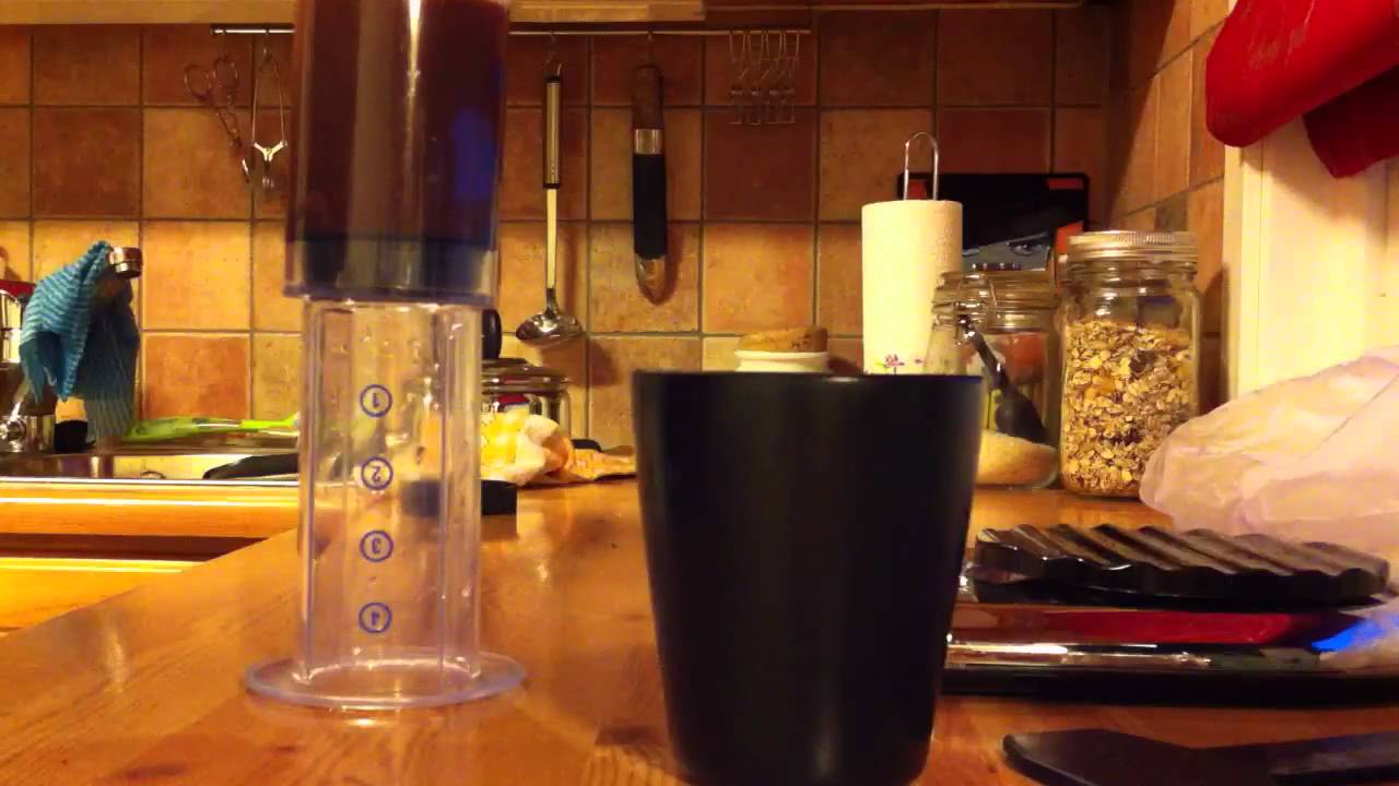 Hario mini mill & Aeropress YouTube