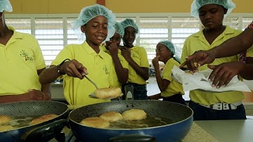 Skol Spesial di Fundeshi Prof. dr. I.C. van Houte( MLK)