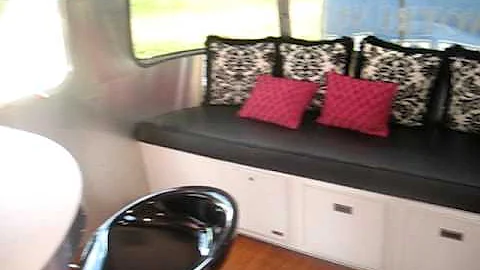 Votre Vu at the Taste of MN! They are hiring.