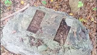 bangkers  ng hapon na may iwan na malaking kanyon..at may nkuhang 2bars of gold bars..