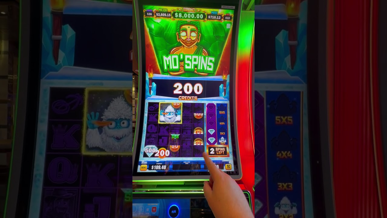 Can We Get Some Mo’ Spins?! 🎰 | Regal Princess Casino
