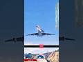🚨 हवा में मौत का खेल! दो विमानों की खतरनाक टक्कर होते-होते बची #PlaneCrash #Airplane #Aviation