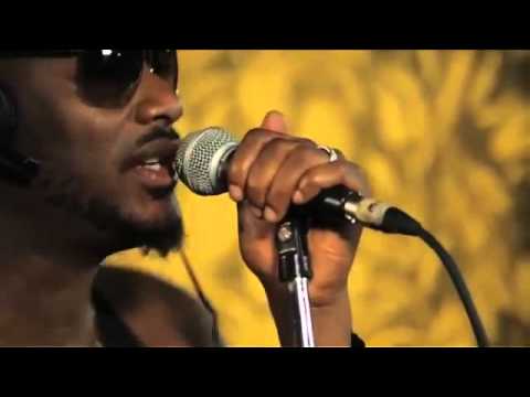 2Face Idibia -- African Queen (Lagos.mp4