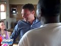 Idol Finale Night 1 - The Dog Don't Twitter | Behind The Scenes | On Air With Ryan Seacrest