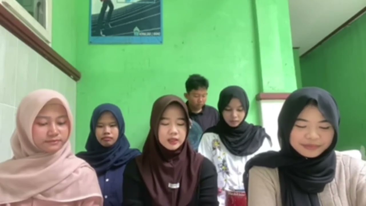 Musikalisasi Puisi Bahasa Indonesia Kelompok 6 XI Merdeka 4 