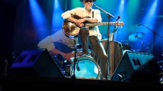 Video thumbnail of "Vlado Kreslin - Pustite nam ta svet (Live)"