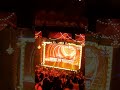 カーテンコール、大盛り上がりムーラン・ルージュ