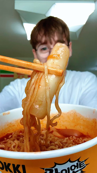 Day 78 of ONLY Eating Food From a Korean Convenience Store!