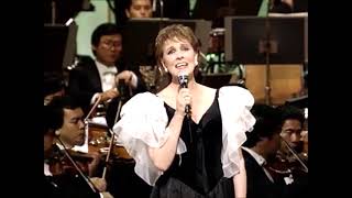 DAME JULIE ANDREWS - EDELWEISS