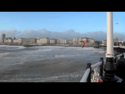 Kitesurfer Lewis Crathern Jumps Brighton Pier (filmed from pier))