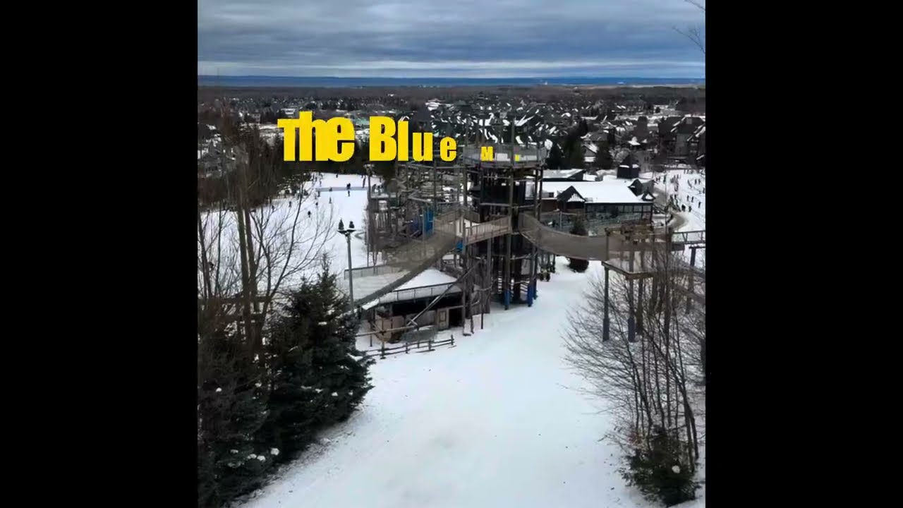 The Blue Mountain 🇨🇦🇨🇦and the view in winter.