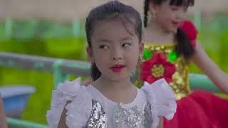 Đan Vit Nhac Thieu Nhi Mot Con Vit Em Be Mua Hat Sing and Dance