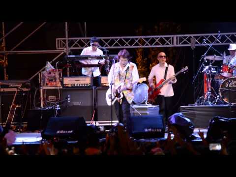Wake Up音樂祭 2015  伍佰&China Blue