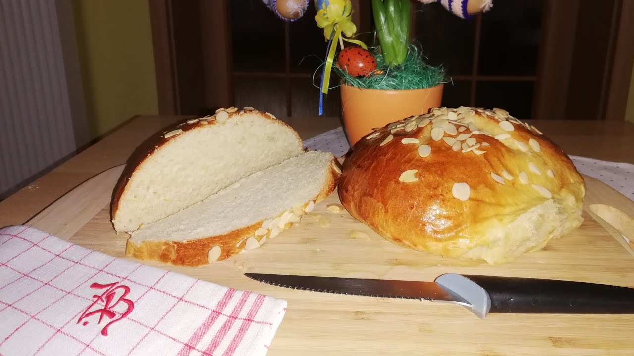 Пасхальный булочка