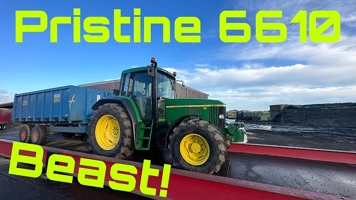 Flat Out! Claas Tractors and John Deeres in the Ya...