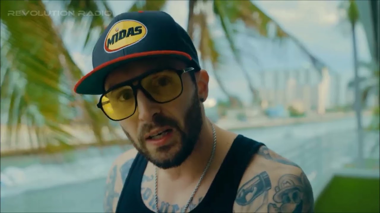 Vol. 371 -  Dezzy Hollow & Keek Da Sneak  -  Chris Webby & Scott Scorch  - ERG ONE