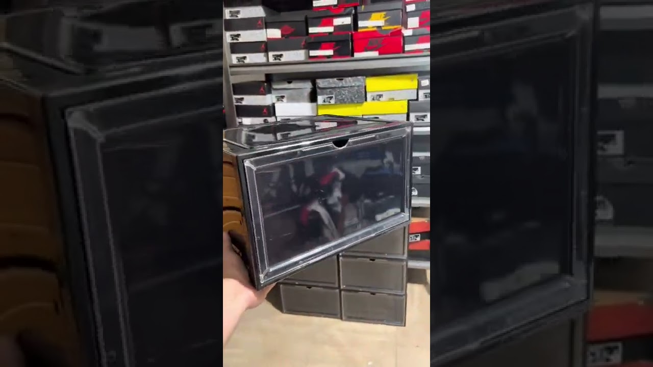 If you love shoes watch this !! *Sneaker Boxes*