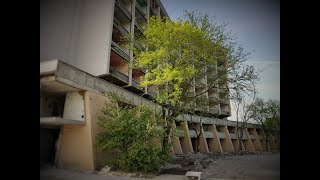 Abandoned Decay at the Ramada Inn