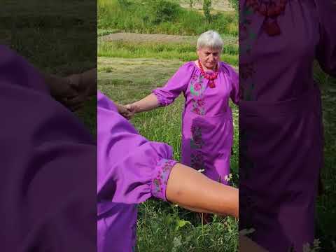 В зеленім саду приспів Ансамбль Легенда 