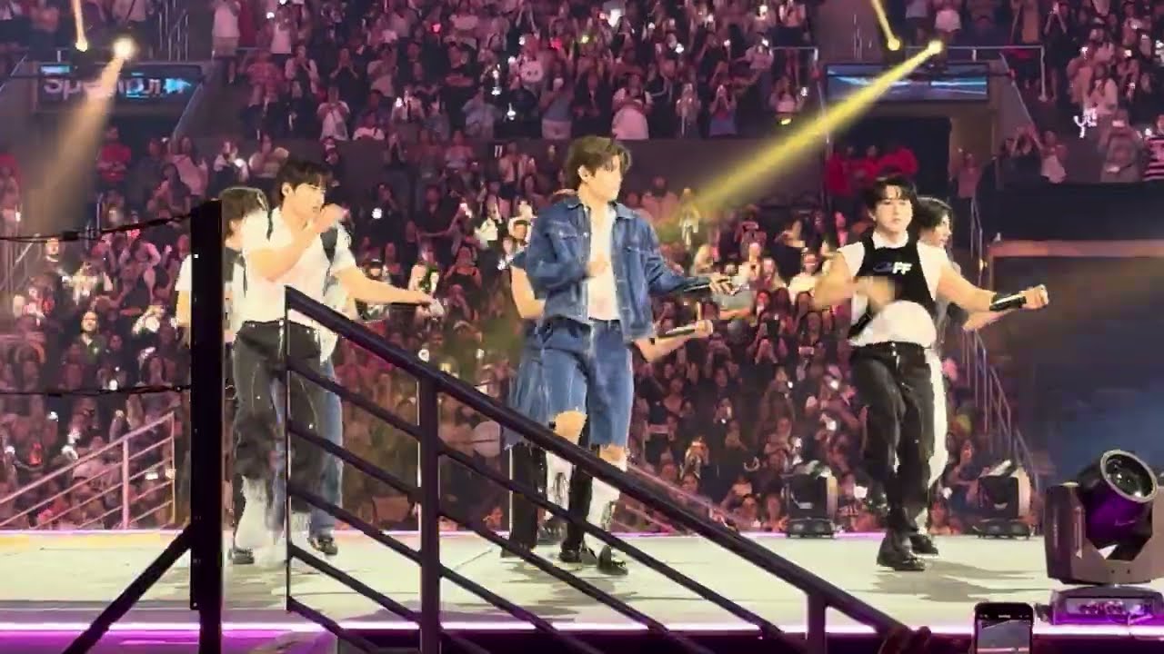 4K 230820 STRAY KIDS ‘God’s Menu’ KconLA 2023 스트레이 키즈 llcc