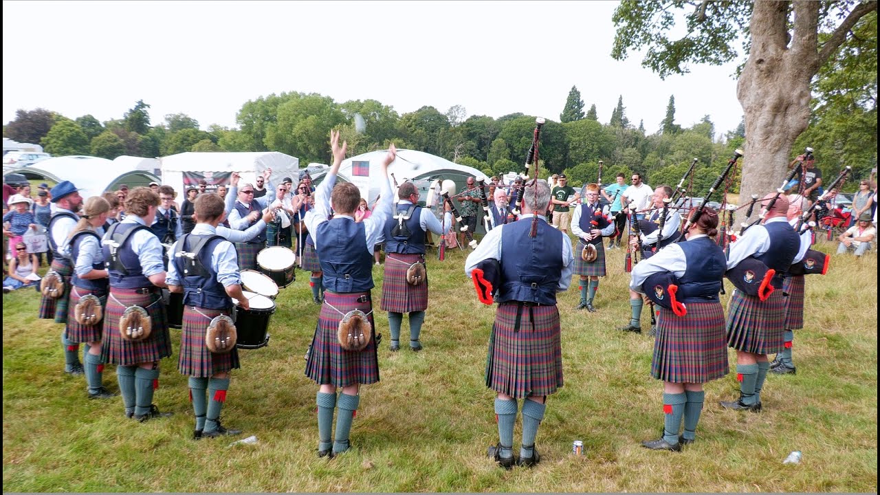 Perth & District Pipe Band to the Northern Meeting set during