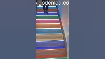 Đèn led cầu thang thông minh đổi màu các bậc