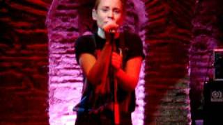 Annie  My Love Is Better   In Istanbul