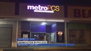 Metro PCS robbed